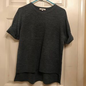 Short sleeve sweater